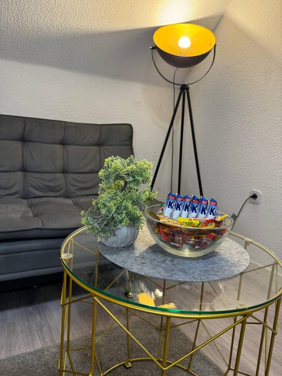 Ama Home Apartment In Hiddenhausen - Wlan, Smart-Tv - Nahe A30 & A2 - Nur 10 Min Von Herford Exteriér fotografie
