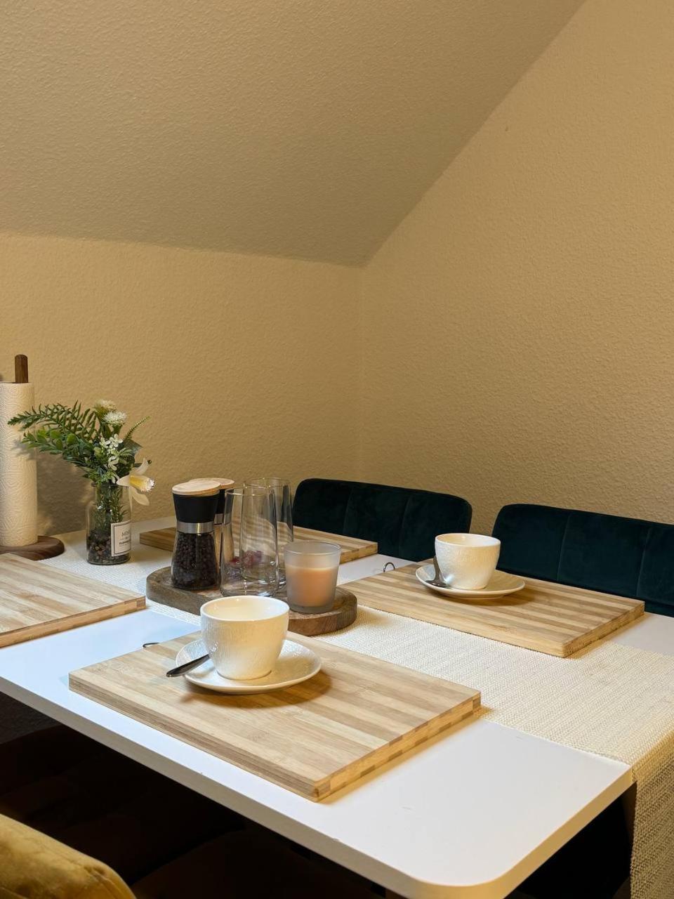 Ama Home Apartment In Hiddenhausen - Wlan, Smart-Tv - Nahe A30 & A2 - Nur 10 Min Von Herford Exteriér fotografie